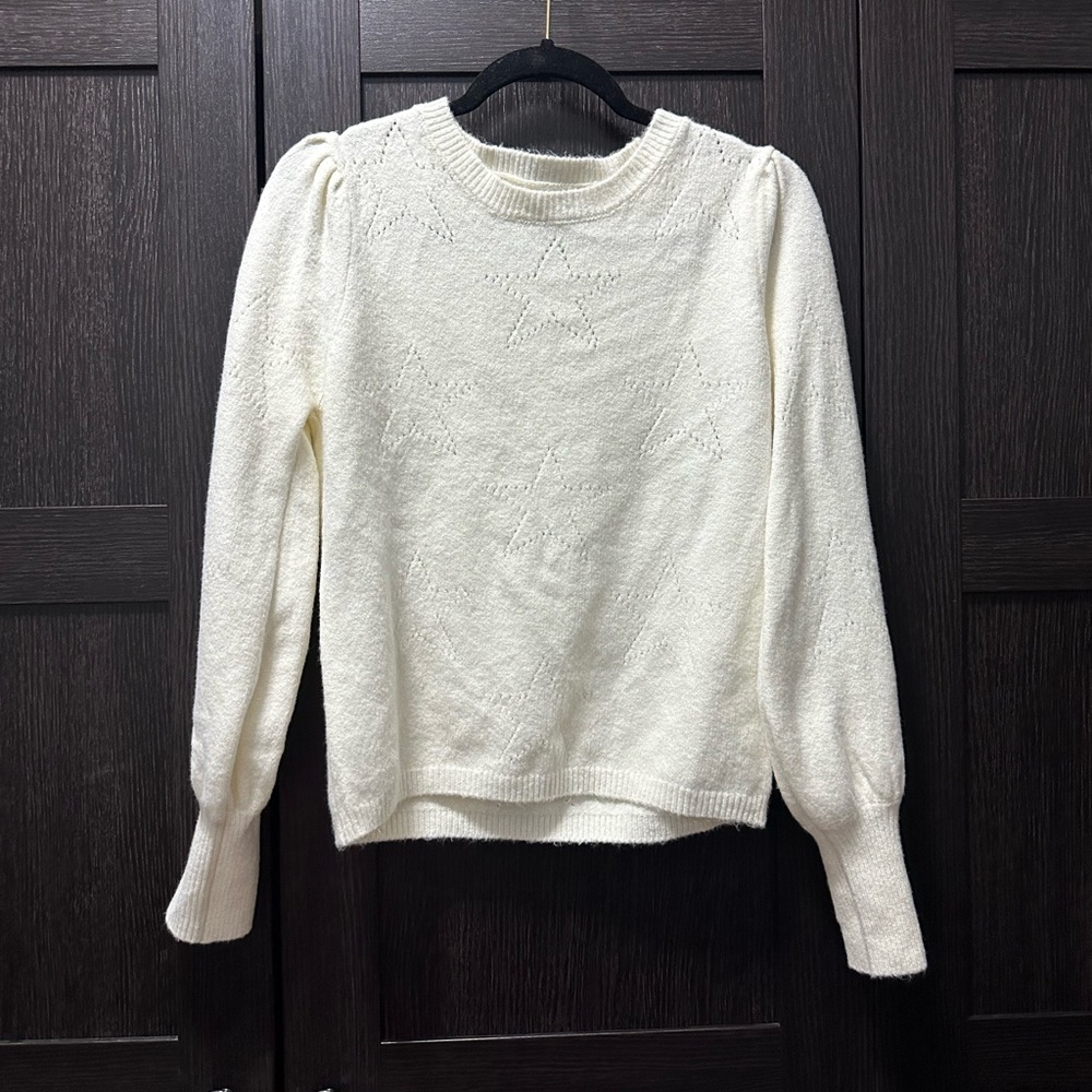 Cozy White Star Design Sweater